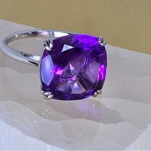 925 Sterling Silver Ring Sz 8 with Cushion Cut Natural Amethyst 13x13mm Gem